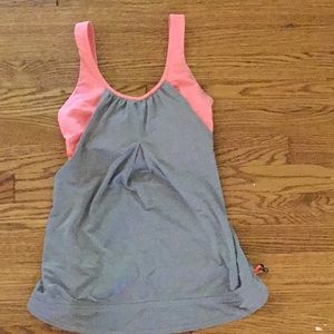 Lululemon tank with built in bra
